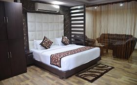 Hotel Rahi